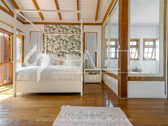 Imagem Casa com 3 Quartos à Venda, em Aldeia Da Serra - Barueri Imagem Casa com 3 Quartos à Venda, em Aldeia Da Serra - Barueri