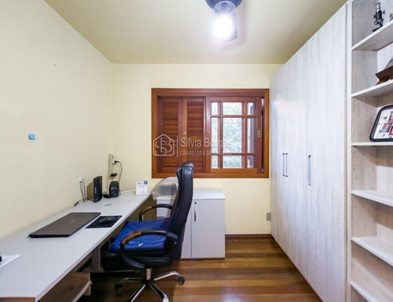 Imagem Sobrado com 3 Quartos à Venda, 209 m² em Ipanema - Porto Alegre