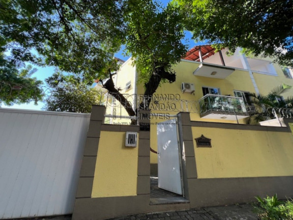 Imagem Casa com 4 Quartos à Venda, 180 m² em Taquara - Rio De Janeiro Imagem Casa com 4 Quartos à Venda, 180 m² em Taquara - Rio De Janeiro