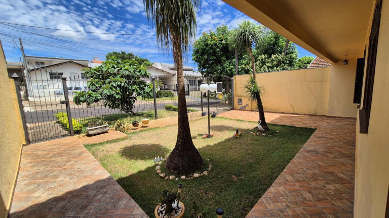 Imagem Casa com 4 Quartos à Venda, 256 m² em Jardim Aporã - Foz Do Iguaçu