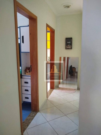 Imagem Casa com 4 Quartos à Venda, 220 m² em Jardim Morumbi - São José Dos Campos Imagem Casa com 4 Quartos à Venda, 220 m² em Jardim Morumbi - São José Dos Campos