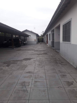 Imagem Casa com 2 Quartos à Venda, 70 m² em Real - Praia Grande Imagem Casa com 2 Quartos à Venda, 70 m² em Real - Praia Grande