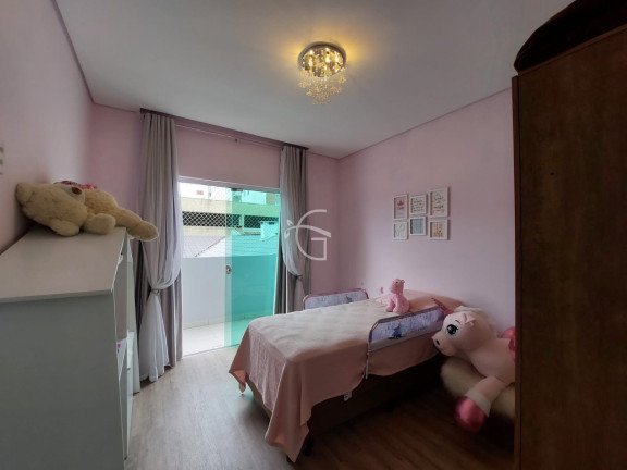 Imagem Casa com 3 Quartos à Venda,  em Floresta - Joinville