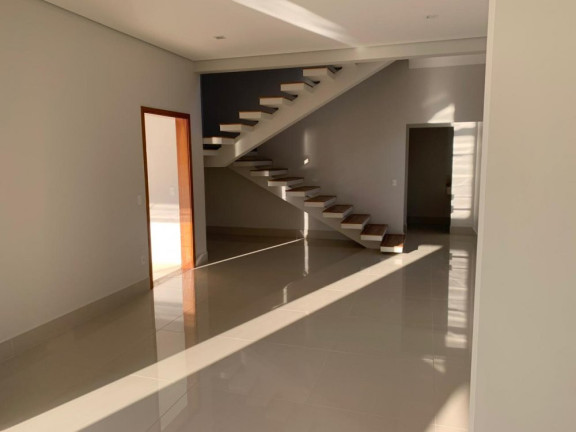 Imagem Casa de Condomínio com 3 Quartos à Venda, 301 m² em Condomínio Residencial Fazenda Santa Helena - Bragança Paulista Imagem Casa de Condomínio com 3 Quartos à Venda, 301 m² em Condomínio Residencial Fazenda Santa Helena - Bragança Paulista