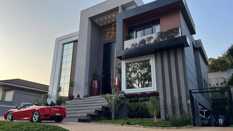 Imagem Casa com 11 Quartos à Venda, 1.600 m² em Tamboré - Barueri Imagem Casa com 11 Quartos à Venda, 1.600 m² em Tamboré - Barueri