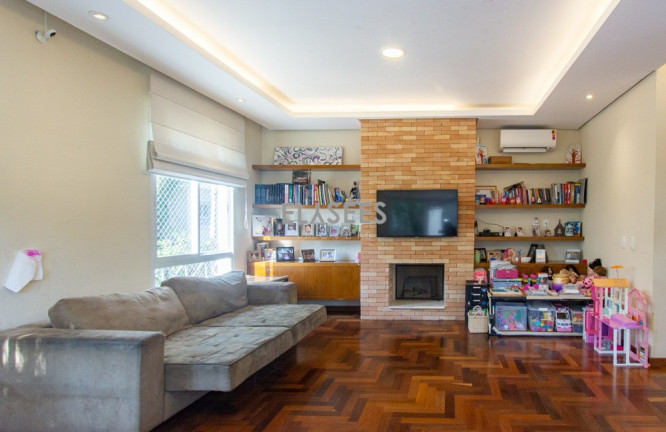 Imagem Imóvel com 4 Quartos à Venda, 375 m² em Morumbi - São Paulo Imagem Imóvel com 4 Quartos à Venda, 375 m² em Morumbi - São Paulo
