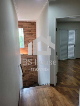Imagem Sobrado com 4 Quartos à Venda, 180 m² em Vila Pires - Santo André