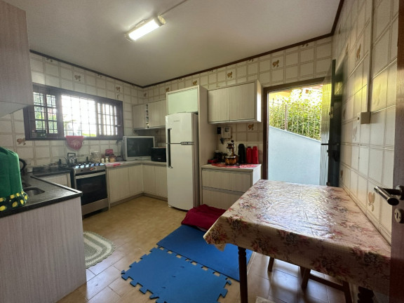Imagem Casa com 4 Quartos à Venda, 176 m² em Itaguaçu - Florianópolis Imagem Casa com 4 Quartos à Venda, 176 m² em Itaguaçu - Florianópolis