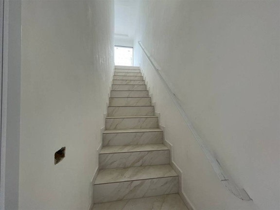 Imagem Sobrado com 3 Quartos à Venda, 10 m² em Maracanã - Praia Grande Imagem Sobrado com 3 Quartos à Venda, 10 m² em Maracanã - Praia Grande