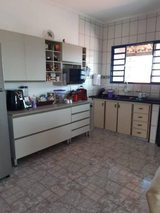 Imagem Casa com 3 Quartos à Venda, 495 m² em Flor Do Vale - Tremembé Imagem Casa com 3 Quartos à Venda, 495 m² em Flor Do Vale - Tremembé