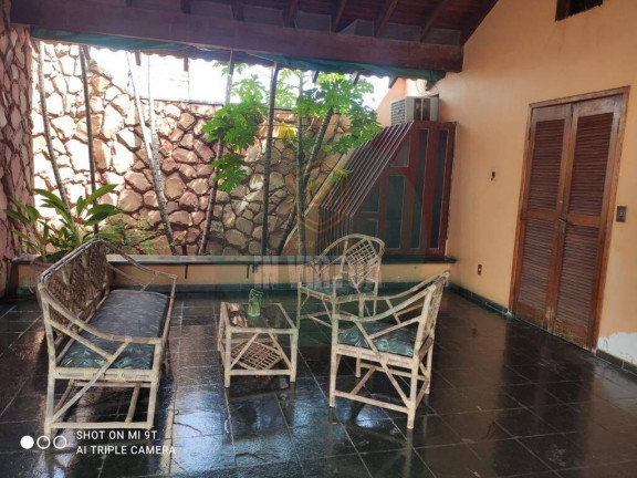 Imagem Casa com 3 Quartos à Venda, 482 m² em Santa Cruz - Cuiabá Imagem Casa com 3 Quartos à Venda, 482 m² em Santa Cruz - Cuiabá
