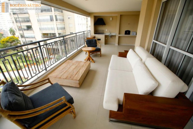 Imagem Apartamento com 4 Quartos à Venda, 275 m² em Aclimação - São Paulo