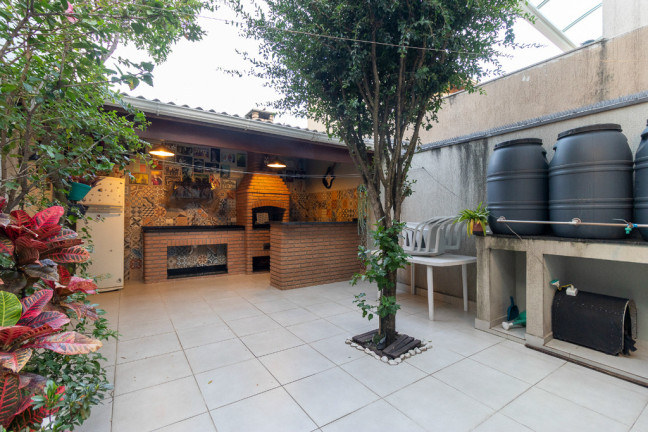 Imagem Casa com 3 Quartos à Venda, 299 m² em Cidade Líder - São Paulo Imagem Casa com 3 Quartos à Venda, 299 m² em Cidade Líder - São Paulo