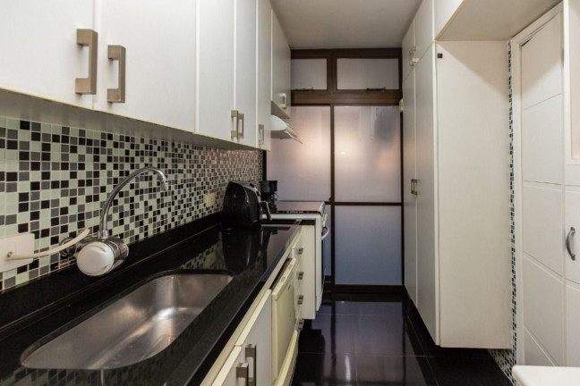 Imagem Imóvel com 2 Quartos à Venda, 97 m² em Vila Suzana - São Paulo Imagem Imóvel com 2 Quartos à Venda, 97 m² em Vila Suzana - São Paulo