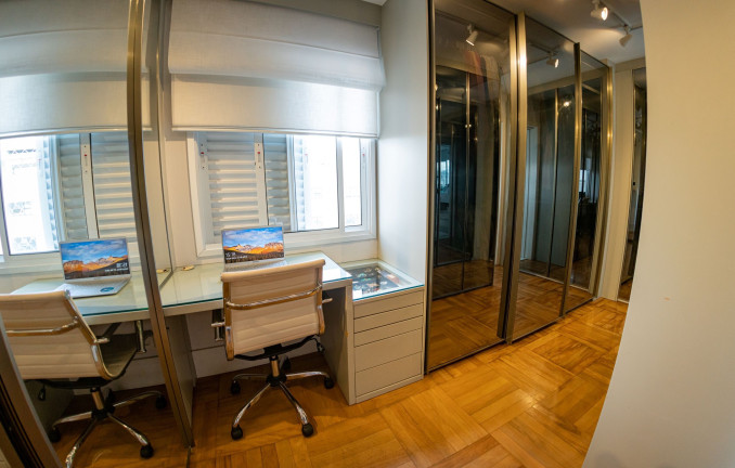 Imagem Apartamento com 4 Quartos à Venda, 370 m² em Moema - São Paulo Imagem Apartamento com 4 Quartos à Venda, 370 m² em Moema - São Paulo
