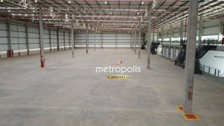 Galpão para Alugar, 1.754 m² em Estância Fraternidade - Itaquaquecetuba