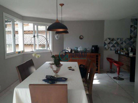 Imagem Casa com 3 Quartos à Venda, 270 m² em Badu - Niterói