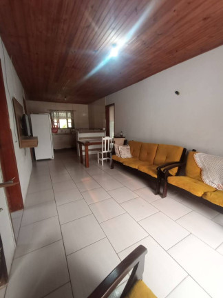 Imagem Casa com 3 Quartos para Temporada, 90 m² em Nova Tramandaí - Tramandaí Imagem Casa com 3 Quartos para Temporada, 90 m² em Nova Tramandaí - Tramandaí
