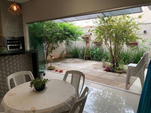 Imagem Casa com 3 Quartos à Venda, 130 m² em Jardim Imperial - Cuiabá Imagem Casa com 3 Quartos à Venda, 130 m² em Jardim Imperial - Cuiabá