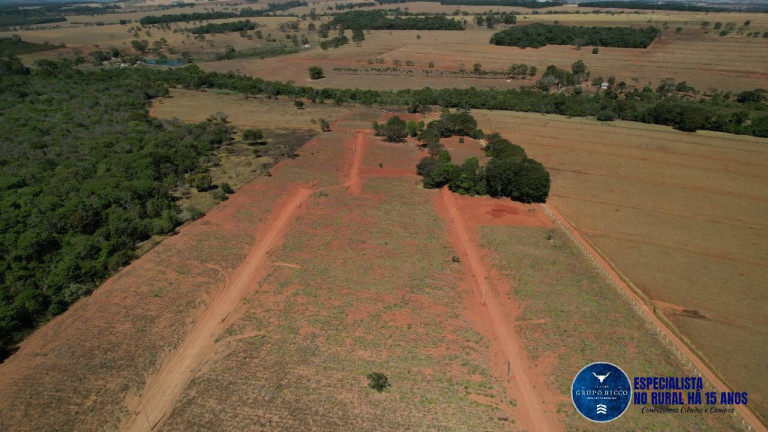 Imagem Terreno à Venda, 1 m² em Zona Rural - Nerópolis Imagem Terreno à Venda, 1 m² em Zona Rural - Nerópolis