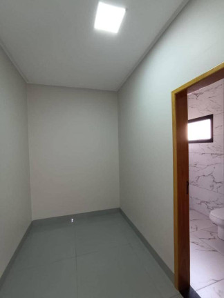 Imagem Casa com 3 Quartos à Venda, 140 m² em Residencial Paris - Anápolis Imagem Casa com 3 Quartos à Venda, 140 m² em Residencial Paris - Anápolis