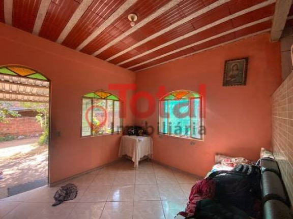 Casa com 3 Quartos à Venda, 100 m² em Petrópolis - Timóteo