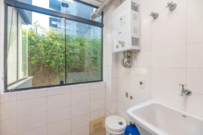 Imagem Imóvel com 1 Quarto à Venda, 52 m² em Bela Vista - Porto Alegre