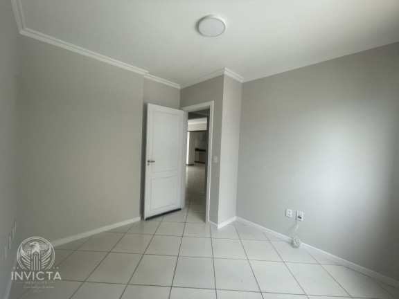 Imagem Apartamento com 3 Quartos à Venda, 102 m² em Centro - Balneário Camboriú Imagem Apartamento com 3 Quartos à Venda, 102 m² em Centro - Balneário Camboriú