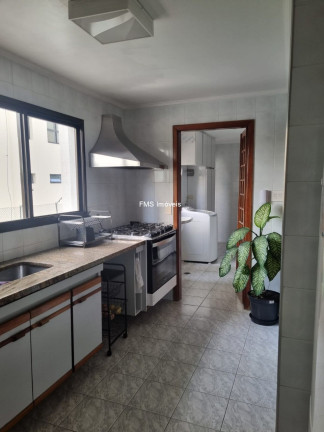 Imagem Imóvel com 4 Quartos à Venda, 181 m² em Campo Belo - São Paulo