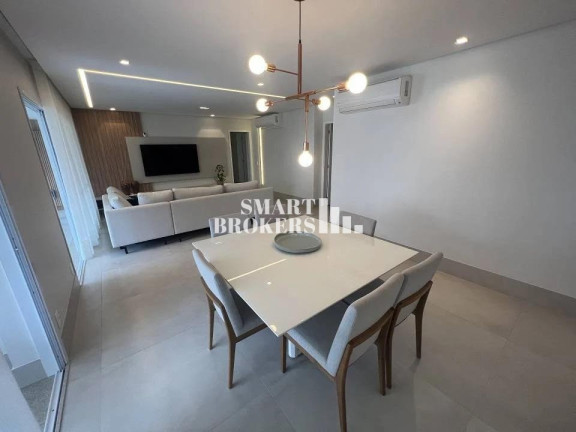 Imagem Apartamento com 3 Quartos à Venda, 212 m² em Aclimação - São Paulo Imagem Apartamento com 3 Quartos à Venda, 212 m² em Aclimação - São Paulo