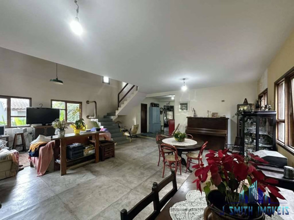 Imagem Casa com 4 Quartos à Venda, 303 m² em Vila Diva - Carapicuíba Imagem Casa com 4 Quartos à Venda, 303 m² em Vila Diva - Carapicuíba