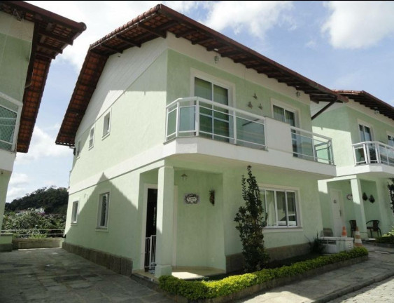 Imagem Casa com 4 Quartos à Venda, 138 m² em Iucas - Teresópolis Imagem Casa com 4 Quartos à Venda, 138 m² em Iucas - Teresópolis