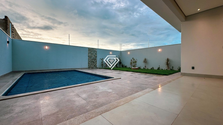 Imagem Sobrado com 3 Quartos à Venda, 180 m² em Plano Diretor Sul - Palmas Imagem Sobrado com 3 Quartos à Venda, 180 m² em Plano Diretor Sul - Palmas