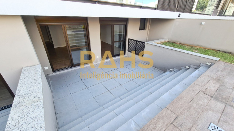 Imagem Apartamento com 3 Quartos à Venda, 265 m² em Atiradores - Joinville