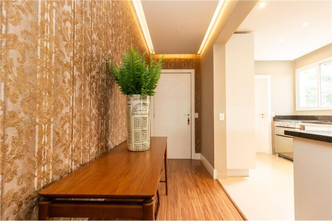 Imagem Apartamento com 3 Quartos à Venda, 122 m² em Ahú - Curitiba
