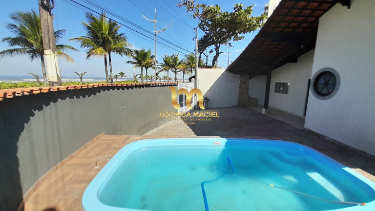 Casa com 3 Quartos à Venda, 170 m² em Guilhermina - Praia Grande