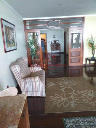 Imagem Apartamento com 4 Quartos à Venda, 245 m² em Praia Do Forte - Cabo Frio