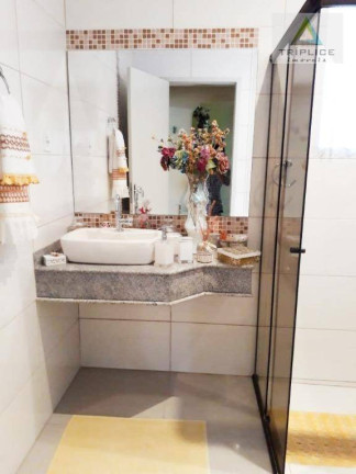 Imagem Casa com 6 Quartos à Venda, 320 m² em Grajaú - Juiz De Fora Imagem Casa com 6 Quartos à Venda, 320 m² em Grajaú - Juiz De Fora