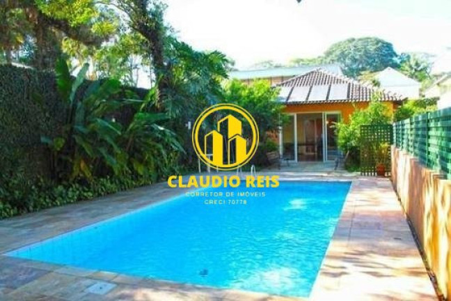 Imagem Casa de Condomínio com 4 Quartos à Venda, 366 m² em Santo Amaro - São Paulo