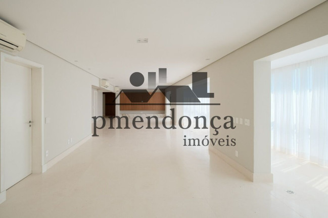 Imagem Apartamento com 3 Quartos à Venda, 294 m² em Itaim Bibi - São Paulo Imagem Apartamento com 3 Quartos à Venda, 294 m² em Itaim Bibi - São Paulo