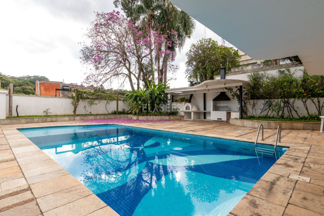 Sobrado com 4 Quartos à Venda, 750 m² em Cidade Jardim - São Paulo