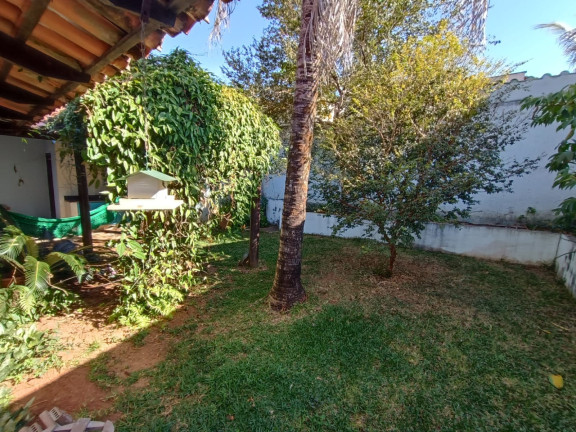 Imagem Casa com 3 Quartos à Venda, 356 m² em Jao - Goiania Imagem Casa com 3 Quartos à Venda, 356 m² em Jao - Goiania