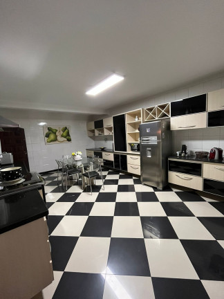 Imagem Imóvel com 3 Quartos à Venda, 243 m² em Nova Gerty - São Caetano Do Sul Imagem Imóvel com 3 Quartos à Venda, 243 m² em Nova Gerty - São Caetano Do Sul