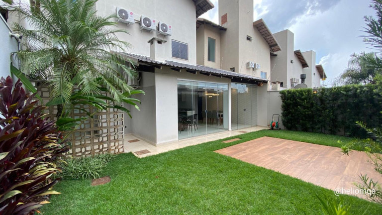 Imagem Sobrado com 4 Quartos à Venda, 196 m² em Chácara Cachoeira - Campo Grande