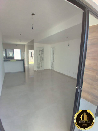 Imagem Casa com 3 Quartos à Venda, 160 m² em Mangabeira - Eusébio