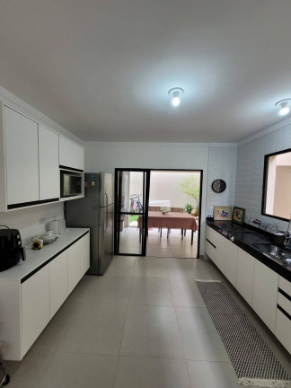 Imagem Casa com 3 Quartos à Venda, 135 m² em Jardim Maristela - Atibaia Imagem Casa com 3 Quartos à Venda, 135 m² em Jardim Maristela - Atibaia