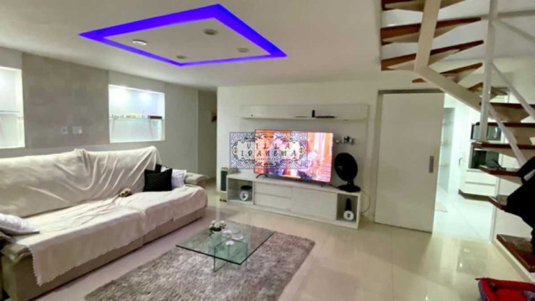 Imagem Cobertura com 5 Quartos à Venda, 300 m² em Recreio Dos Bandeirantes - Rio De Janeiro Imagem Cobertura com 5 Quartos à Venda, 300 m² em Recreio Dos Bandeirantes - Rio De Janeiro
