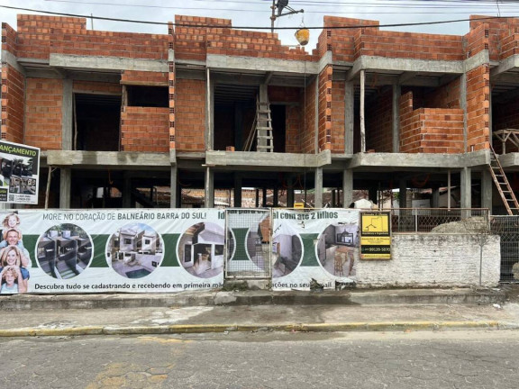 Imagem Casa com 3 Quartos à Venda, 128 m² em Centro - Balneário Barra Do Sul Imagem Casa com 3 Quartos à Venda, 128 m² em Centro - Balneário Barra Do Sul