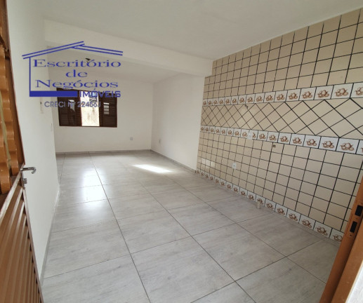 Imagem Casa com 1 Quarto à Venda, 46 m² em Camaquã - Porto Alegre Imagem Casa com 1 Quarto à Venda, 46 m² em Camaquã - Porto Alegre