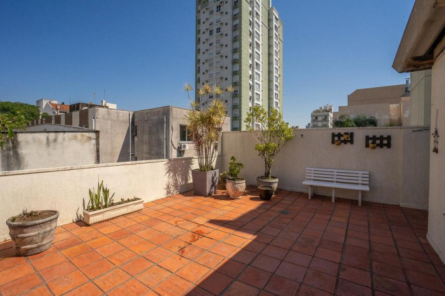 Imagem Apartamento com 3 Quartos à Venda, 226 m² em Petrópolis - Porto Alegre Imagem Apartamento com 3 Quartos à Venda, 226 m² em Petrópolis - Porto Alegre